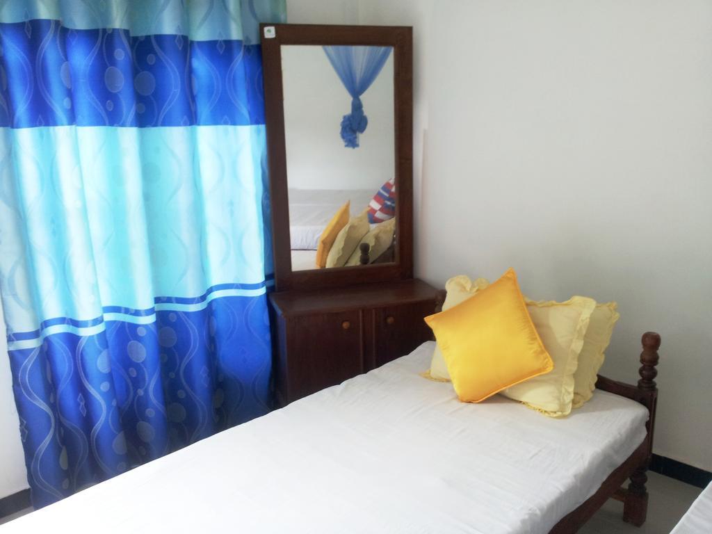 Calidan Bed & Breakfast Mirissa Exterior photo