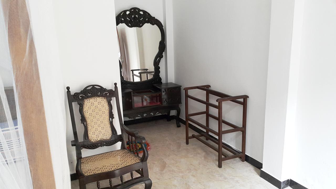 Calidan Bed & Breakfast Mirissa Exterior photo
