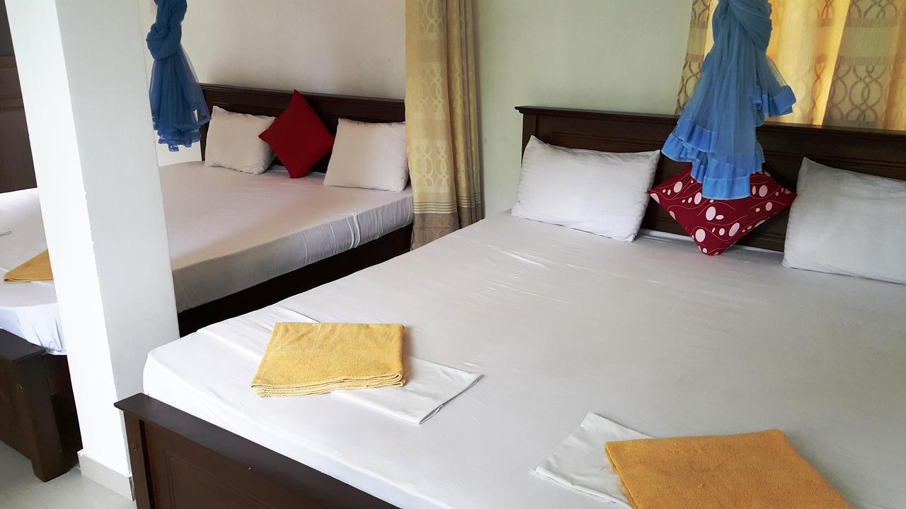 Calidan Bed & Breakfast Mirissa Exterior photo